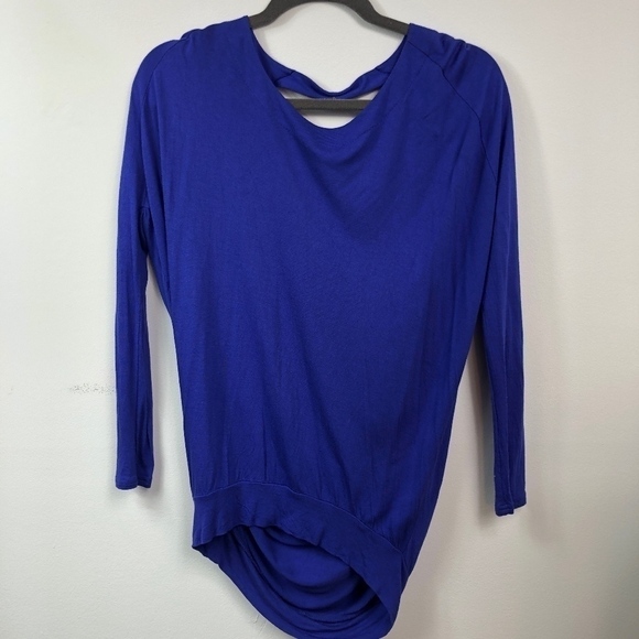 Wilfred Aritzia Francois Open Draped Back Top - Picture 2 of 4